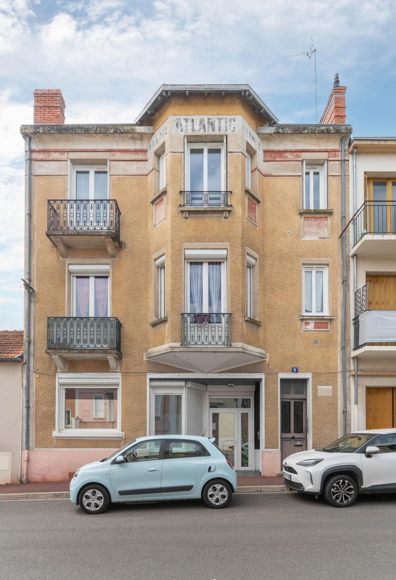 Le Grenet - Appartement Design En Duplex Vichy Exteriör bild