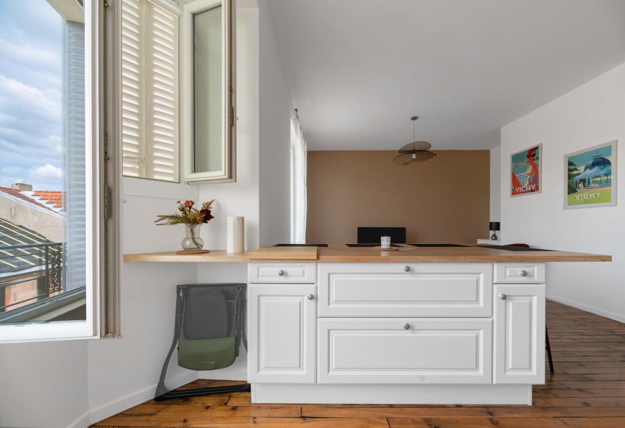Le Grenet - Appartement Design En Duplex Vichy Exteriör bild