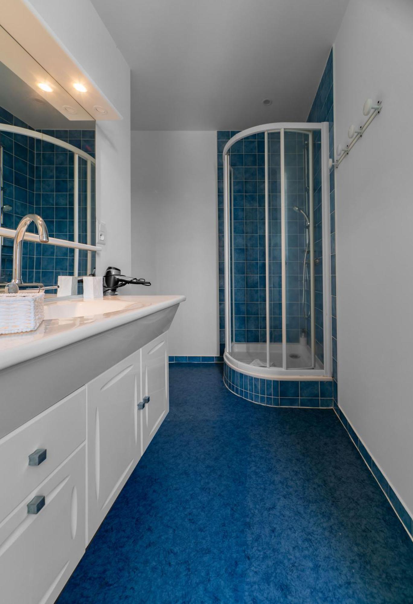 Le Grenet - Appartement Design En Duplex Vichy Exteriör bild